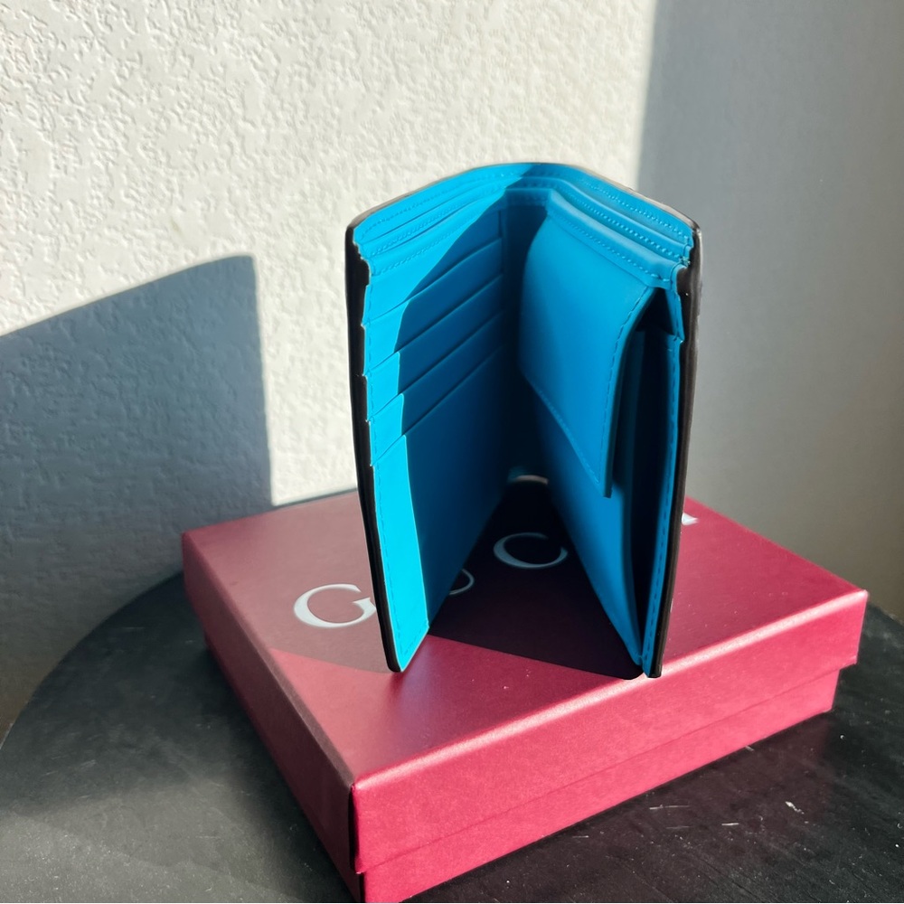 NEW Gucci GG Mens Rubber Effect Bi-fold Wallet - Blue - Picture 9 of 14